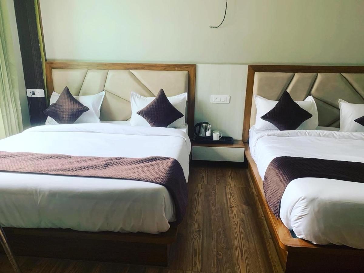 Hotel & Hostel Vimal Ganga Rishīkesh 外观 照片