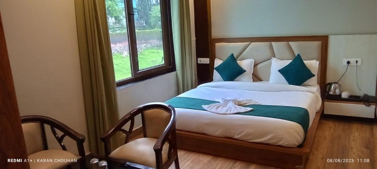Hotel & Hostel Vimal Ganga Rishīkesh 外观 照片