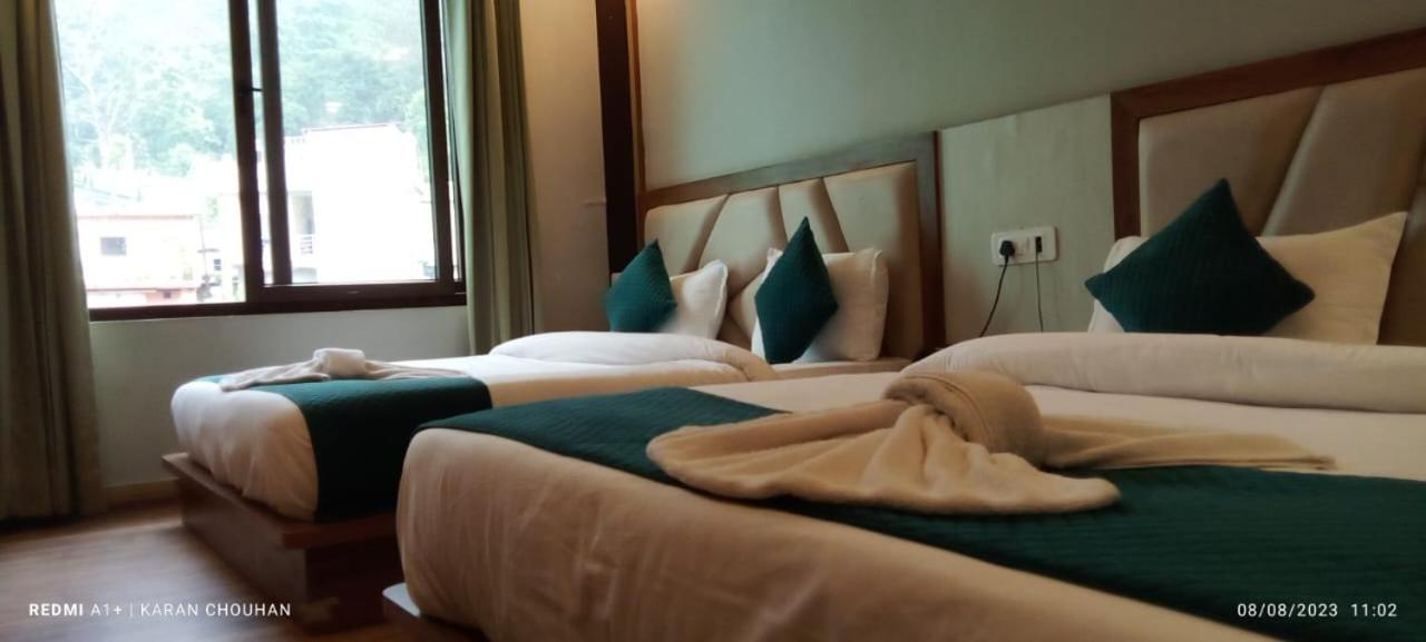 Hotel & Hostel Vimal Ganga Rishīkesh 外观 照片